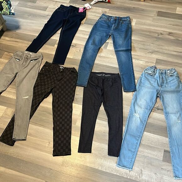 Girls Jean bundle - Picture 1 of 8
